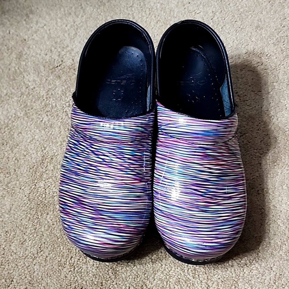 Dansko striped clogs nursing shoes